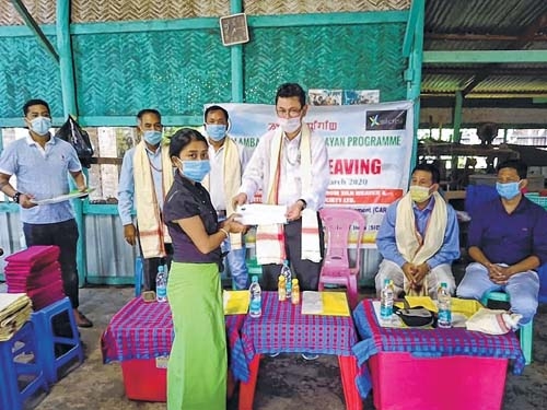 Handloom weaving training Handloom weaving training