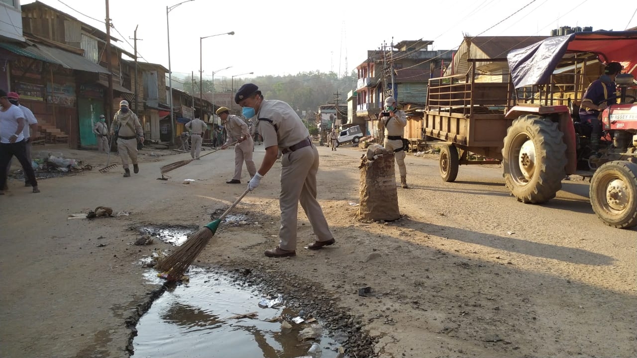 Police leads cleaning_1&n Police leads cleaning_1&n