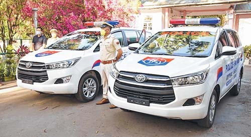 CM launches police patrol CM launches police patrol