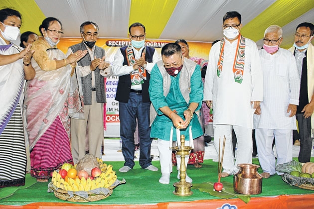 BCCK fetes president_1&nb