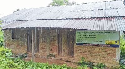 Senapati UJB school lies in tatters