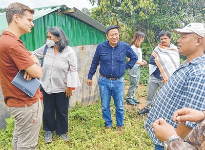 front photo front photo