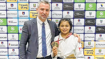 front photo front photo