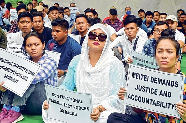 Manipur মণিপুরঃ মণিপুর মামলায় সুপ্রিম কোর্ট, আসাম রাইফেলস প্রত্যাহারের দাবি, এ আরকে কটাক্ষ, অমিত শাহের সঙ্গে ITLF, কুকি ইনপি মণিপুর (KIM) প্রেস রিলিজ, পরিত্যক্ত ঘরবাড়ি থেকে লুণ্ঠিত,  9 AR প্রত্যাহার,