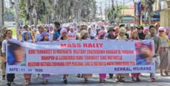 Thousands rally against Tronglaobi terror attack, demand military crackdown