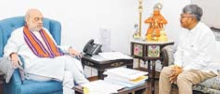 Govindas calls on Amit Shah
