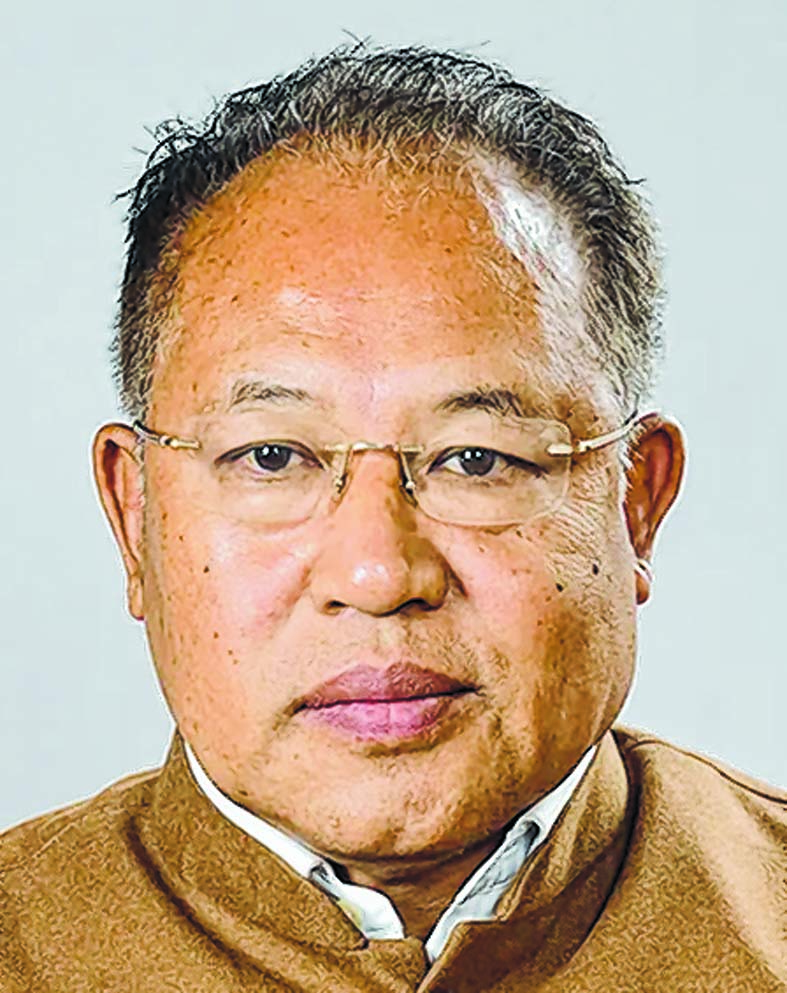 Awangbow Newmai