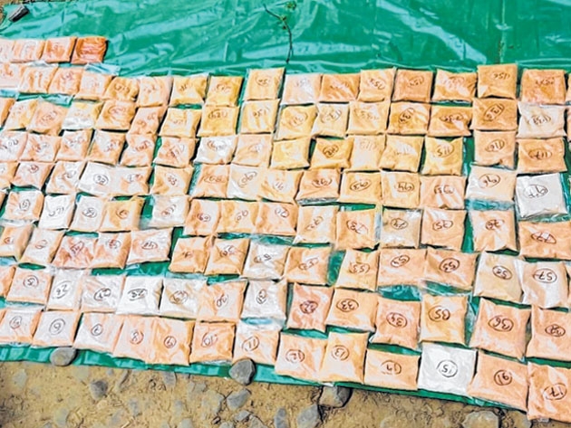 heroin seized in Assam_1&